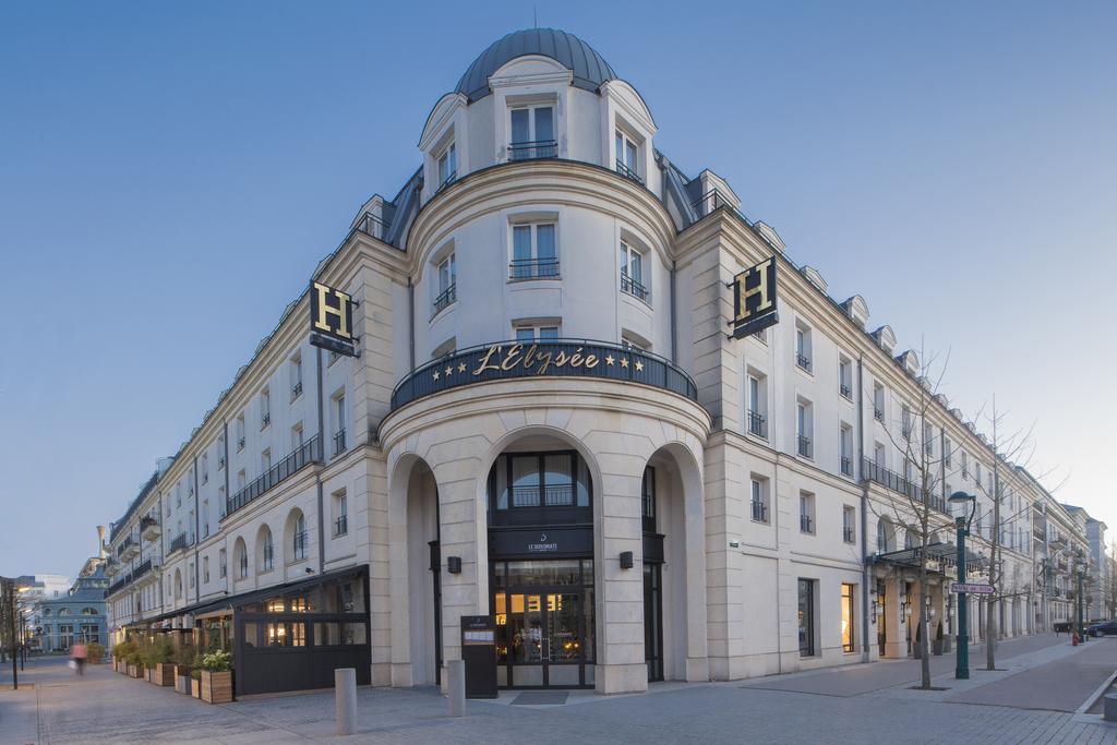 فندق  L'ELysée Val d'Europe